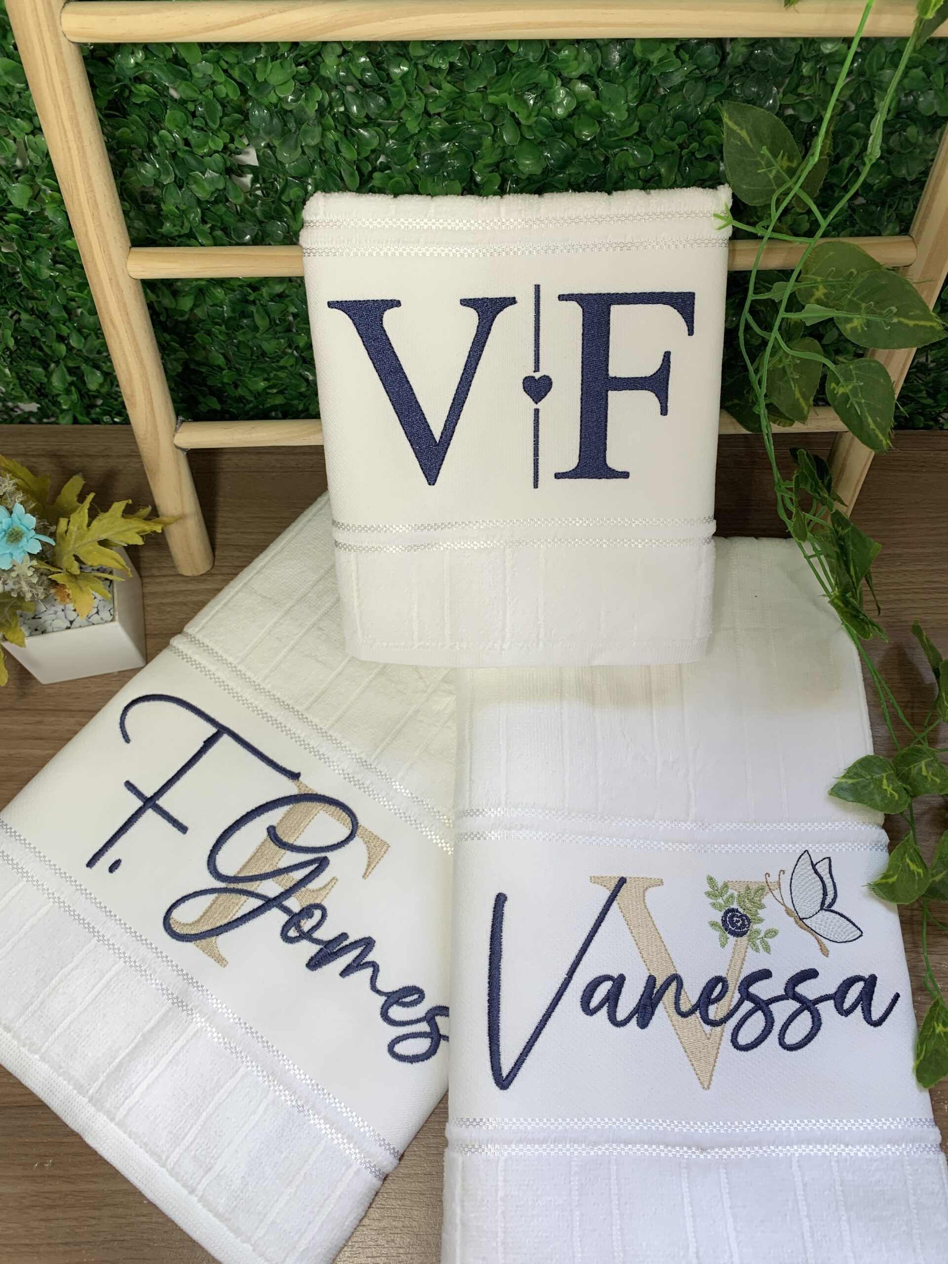 jogo toallhas casal bordadas banho e rosto